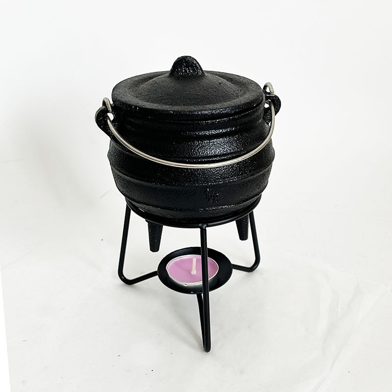 Medium 1/8# Cast Iron Cauldron - Cast Iron Corn reseña y precio
